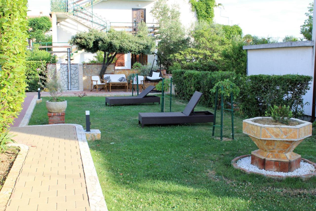 Apartmani B&S Barbat na Rabu Exterior photo