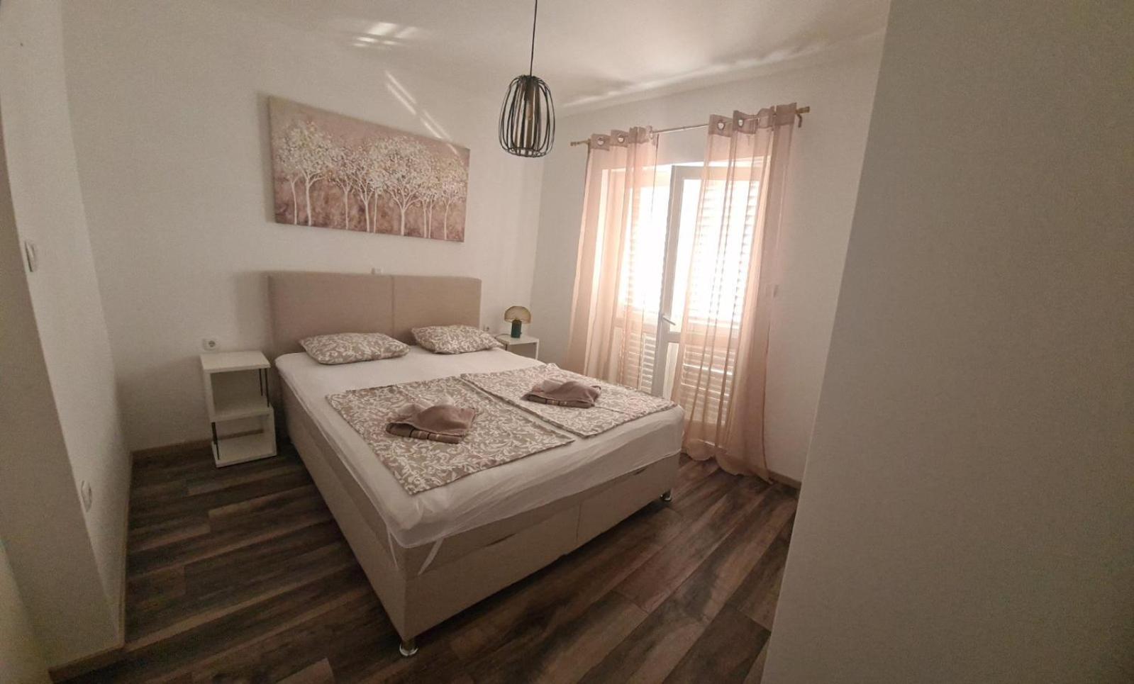 Apartmani B&S Barbat na Rabu Exterior photo